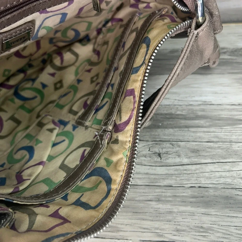 Vintage Guess Shoulder Bag Womens Stitched Quilted Hobo Y2K Chunky G Purse